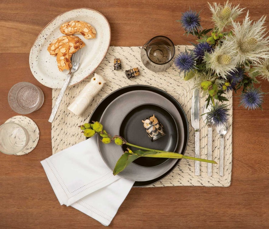 Blue Pheasant Atticus Round Speckled Placemat (pack of 4)