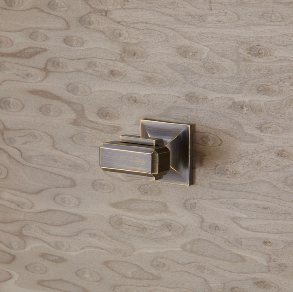 Villa & House Bronze Finish Elenor Pull